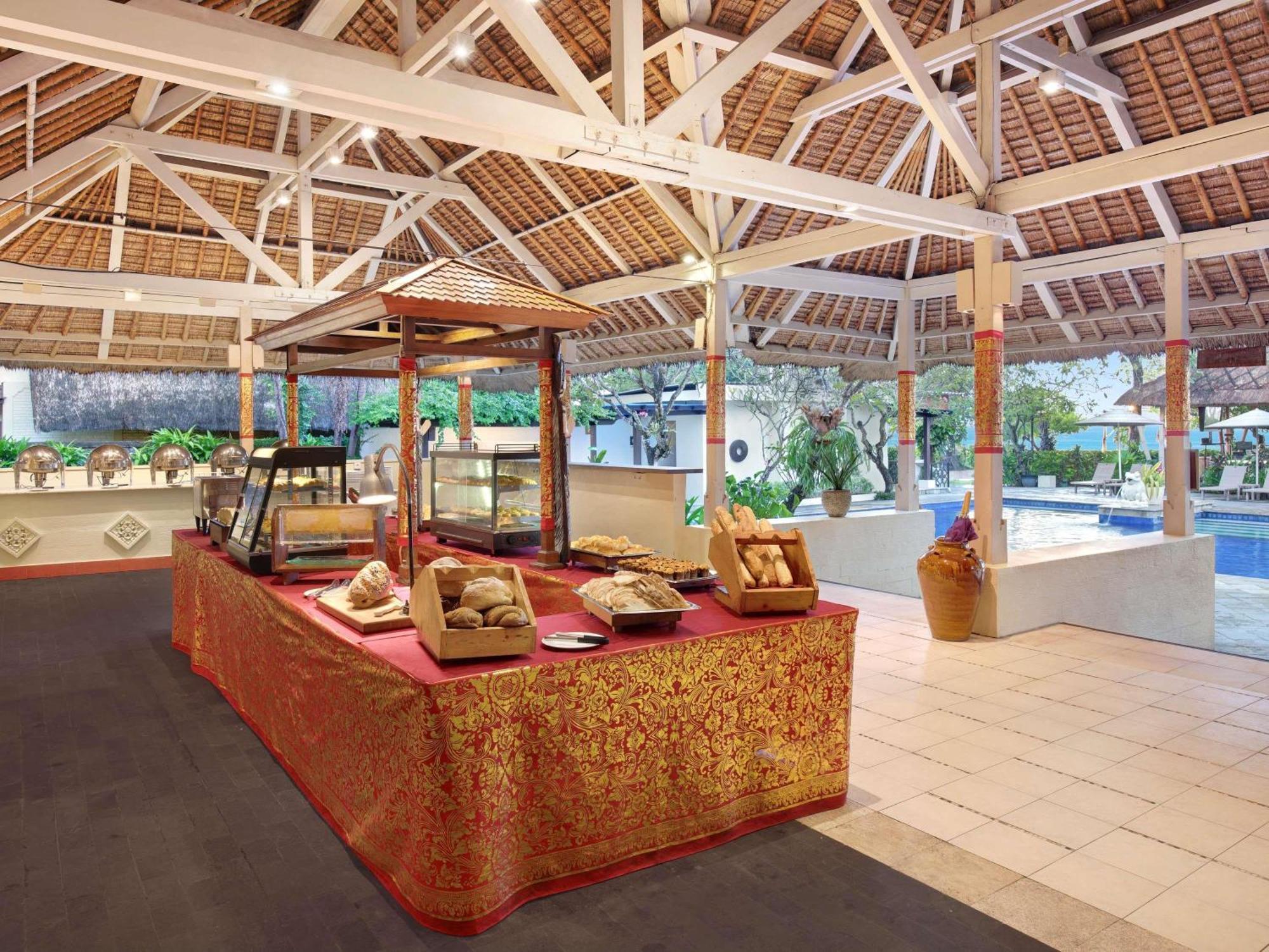 Mercure Resort Sanur Екстериор снимка