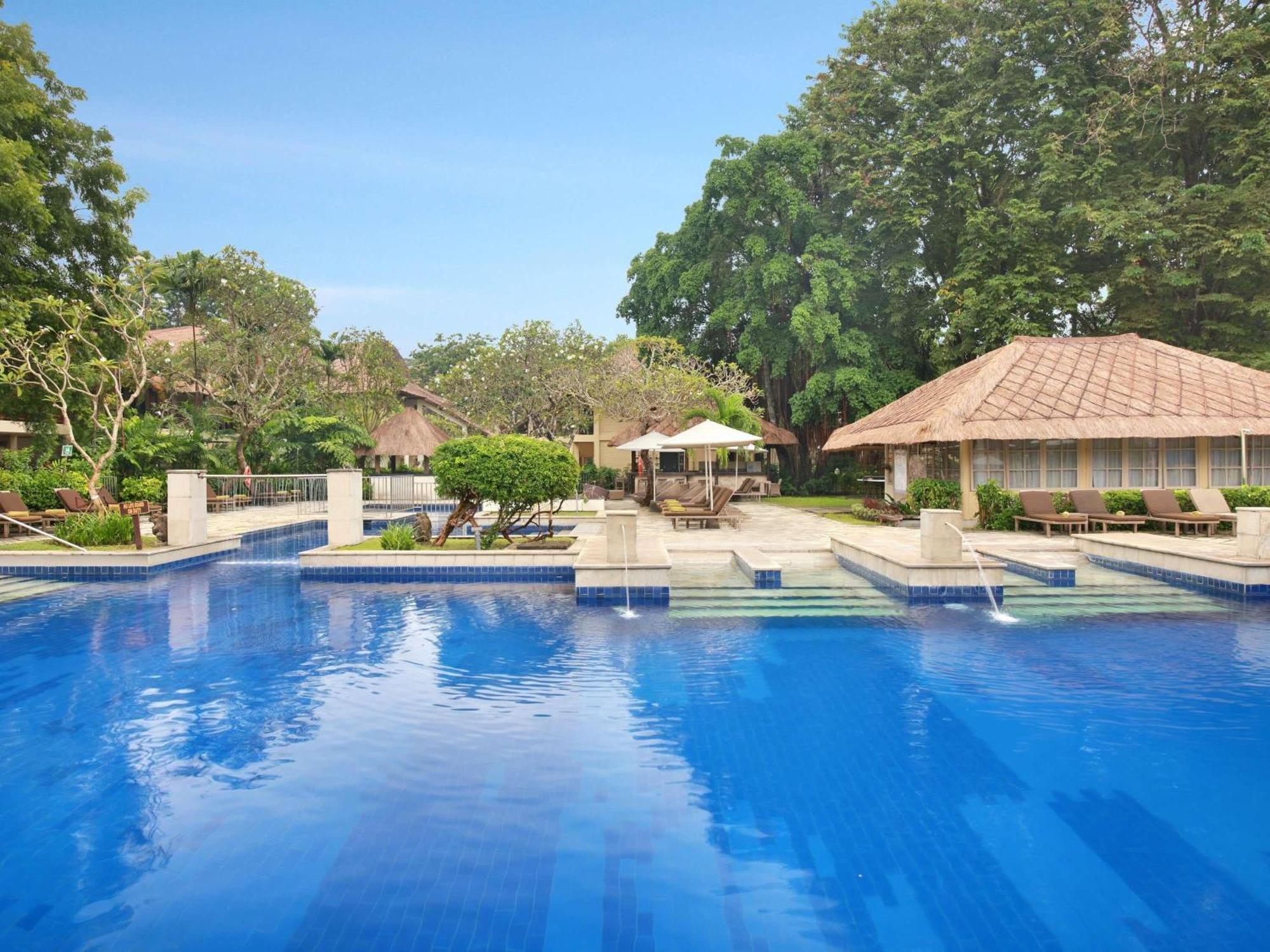 Mercure Resort Sanur Екстериор снимка